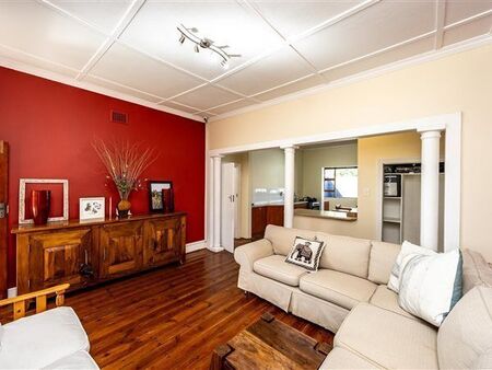 4 Bedroom House in Selborne