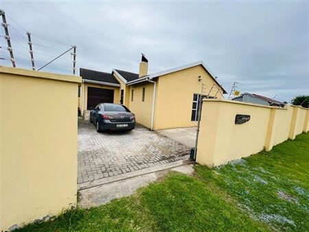 3 Bedroom House in Gonubie