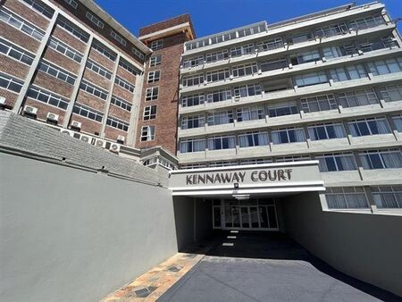 2 Bedroom Apartment in Quigney