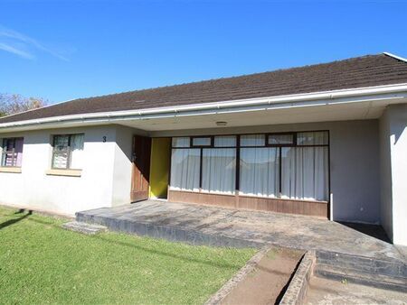 3 Bedroom House in Greenfields