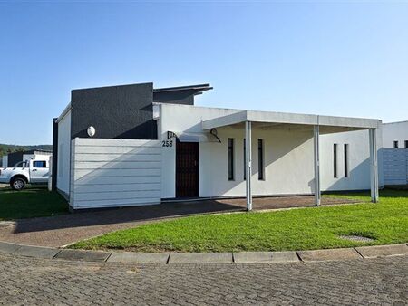 2 Bedroom Townhouse in Nahoon Valley Park
