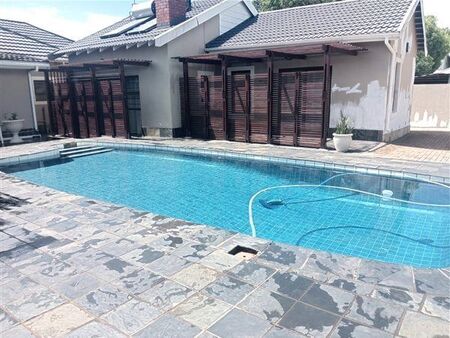 1 Bedroom Apartment in Berea