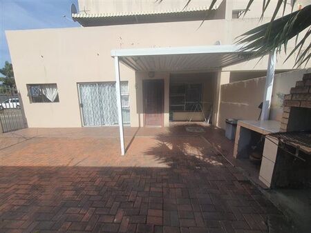 3 Bedroom Apartment in Dorchester Heights
