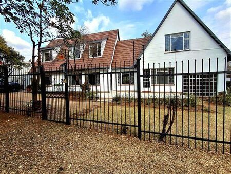5 Bedroom House in Garsfontein