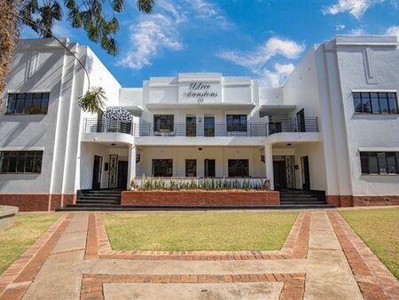 2 Bedroom Apartment in Eastwood