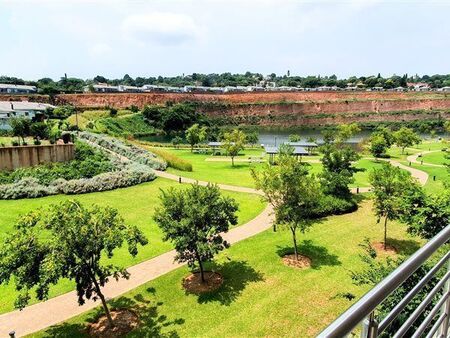2 Bedroom Apartment in Waterkloof
