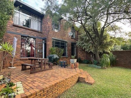3 Bedroom Townhouse in Hazelwood