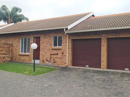 2 Bedroom House in Ninapark