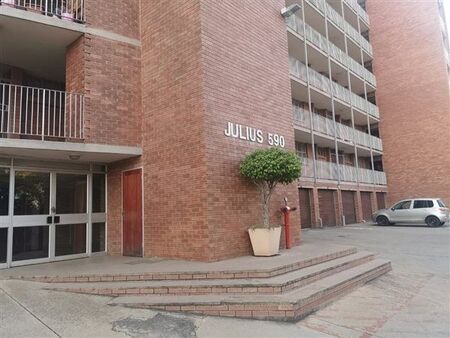 3 Bedroom Apartment in Wonderboom South