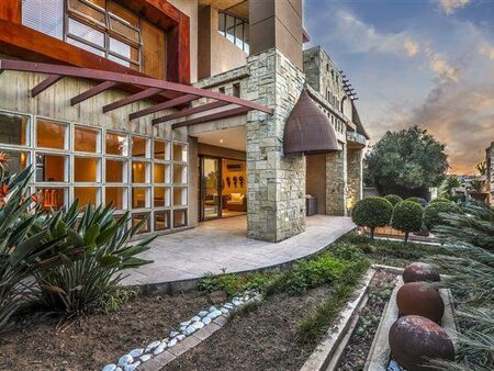 4 Bedroom House in Woodmead