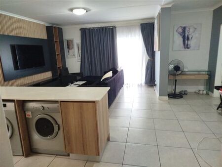 2 Bedroom Apartment in Linbro Park