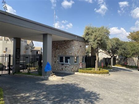 2 Bedroom Apartment in Bryanston