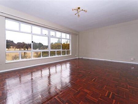 2 Bedroom Apartment in Fairway