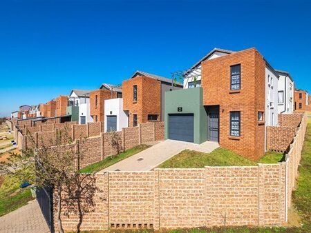 3 Bedroom House in South Hills