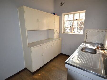 2 Bedroom Apartment in Rosettenville