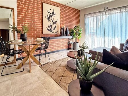 2 Bedroom Apartment in Sunninghill
