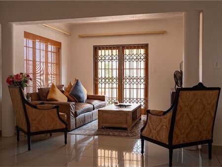 3 Bedroom Townhouse in Paulshof