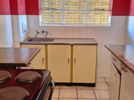 2 Bedroom Apartment in Vanderbijlpark Central