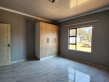 2 Bedroom House in Unitas Park