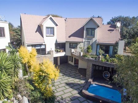 4 Bedroom House in Bedfordview
