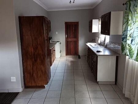 1 Bedroom Apartment in Vanderbijlpark Cw