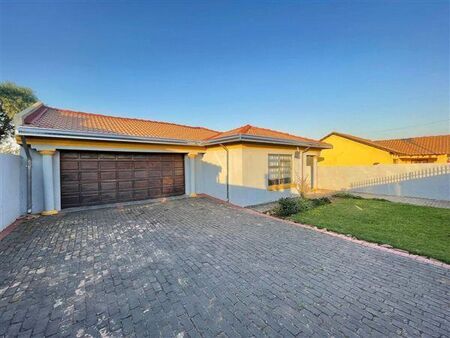 2 Bedroom House in Vosloorus