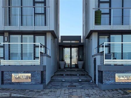 2 Bedroom Apartment in Bloubergrant