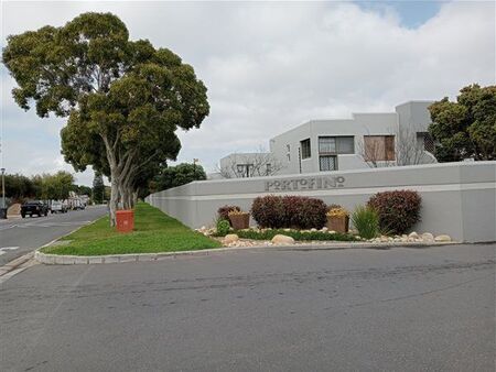 1 Bedroom Apartment in Panorama