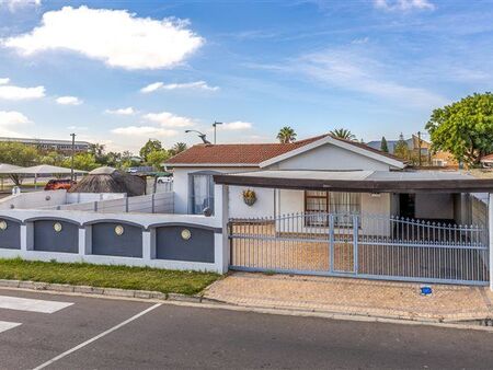 4 Bedroom House in Windsor Park