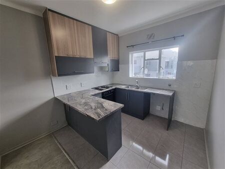 2 Bedroom Apartment in Cape Town City Centre
