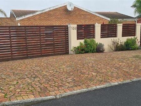 3 Bedroom House in Bracken Heights