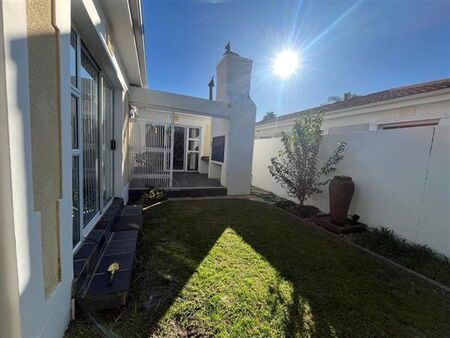3 Bedroom House in Paarl