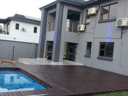 3 Bedroom House in Meerensee