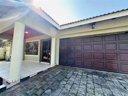 3 Bedroom House in Birdswood