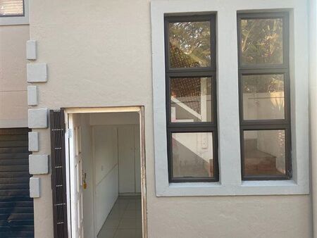 3 Bedroom Apartment in Prestondale