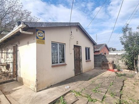 3 Bedroom House in Bonela