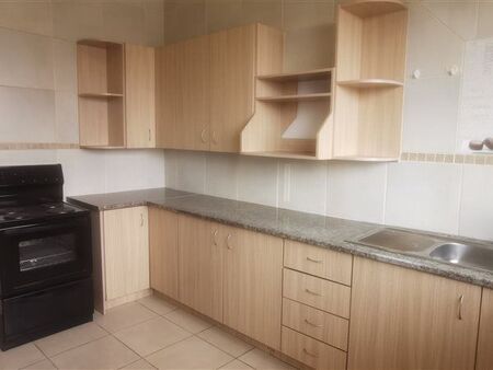 2 Bedroom Apartment in Monument