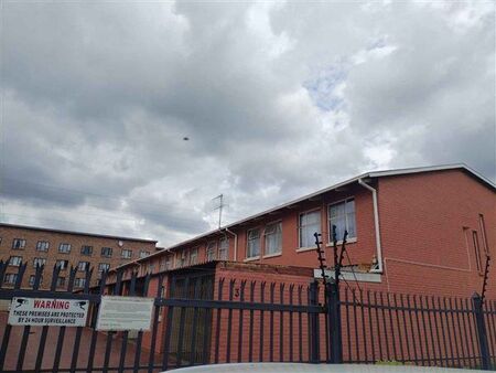 3 Bedroom Townhouse in Silverton
