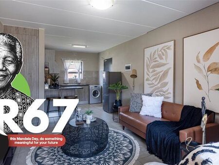 2 Bedroom House in Mooikloof Equestrian Estate