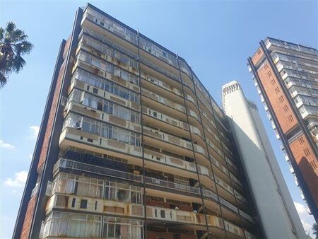 3 Bedroom Apartment in Sunnyside