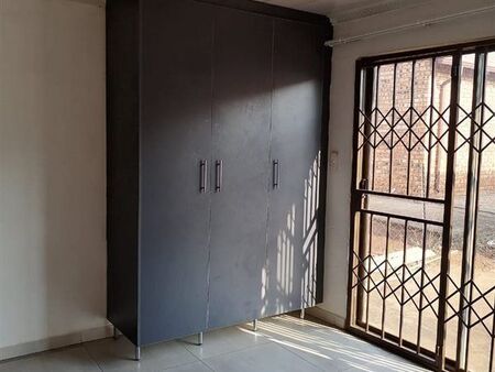 1 Bedroom House in Protea Glen