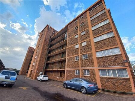 3 Bedroom Apartment in Sinoville