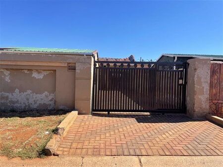 1 Bedroom House in Protea Glen