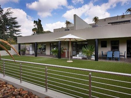 2 Bedroom Apartment in Strathavon
