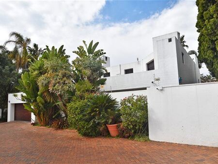 4 Bedroom Townhouse in Sandown