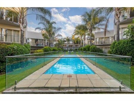 3 Bedroom Apartment in Oaklands
