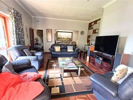 3 Bedroom House in Waverley