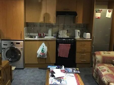 Studio apartment in Olivedale