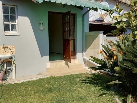 1 Bedroom House in Oakdene