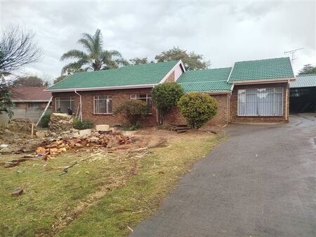 3 Bedroom House in Norkem Park